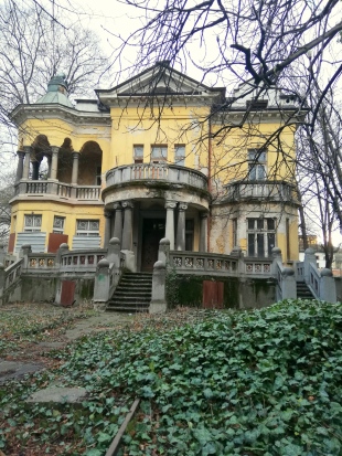 La maison aux fraises du banquier Ivanov