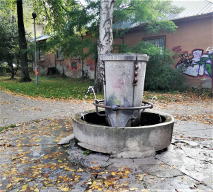 Royal Mineral Fountain