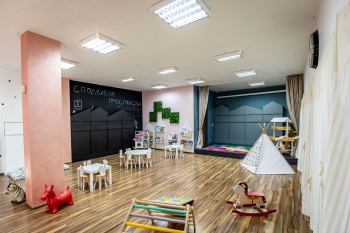 Споделено пространство - детска занималня и танцова академия 
